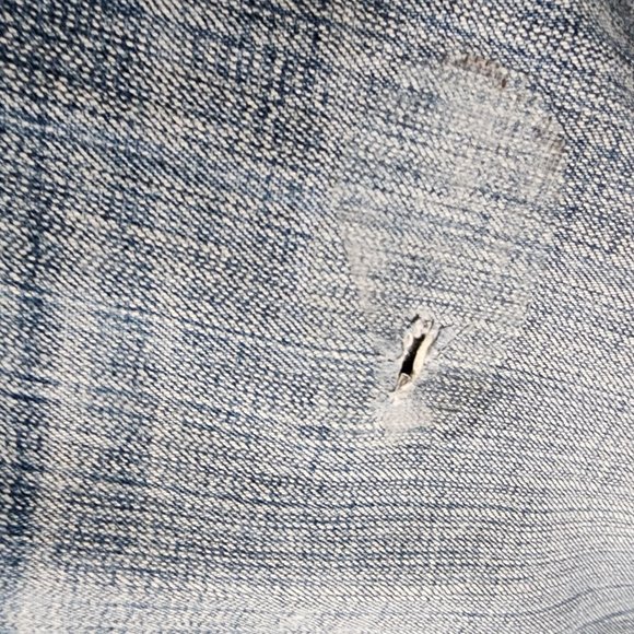 DSQUARED2 - AUTHENTIC D2 DISTRESSED BUTTON-FLY JEANS - Picture 4 of 10